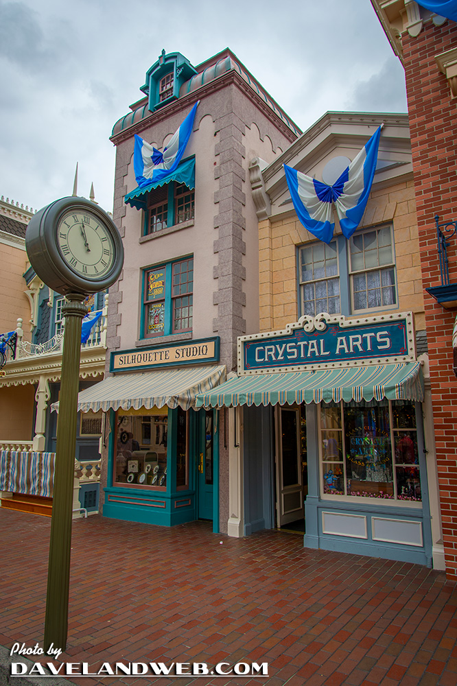The Shops of Main Street, U.S.A.: Silhouette Studio